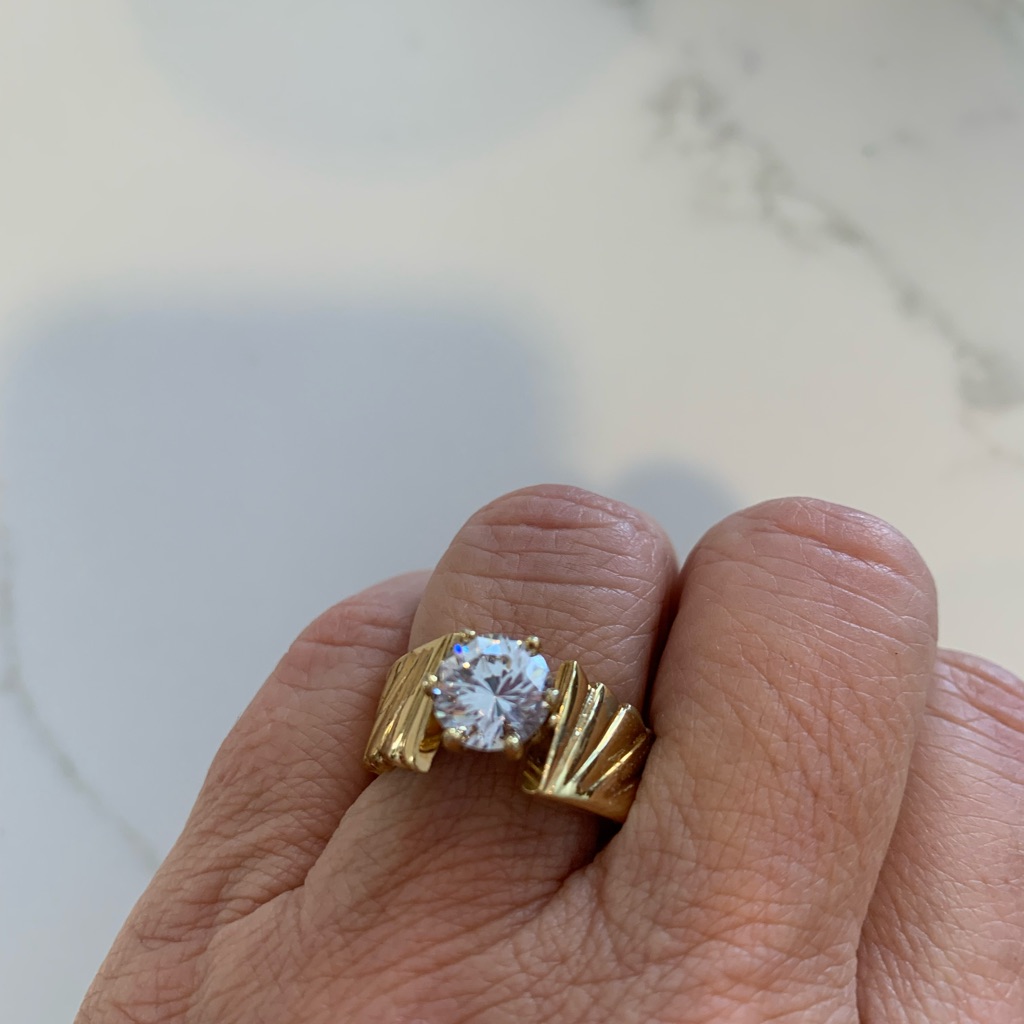 Seta Cubic Zirconia Ring With Round Center Stone Sz 8.5